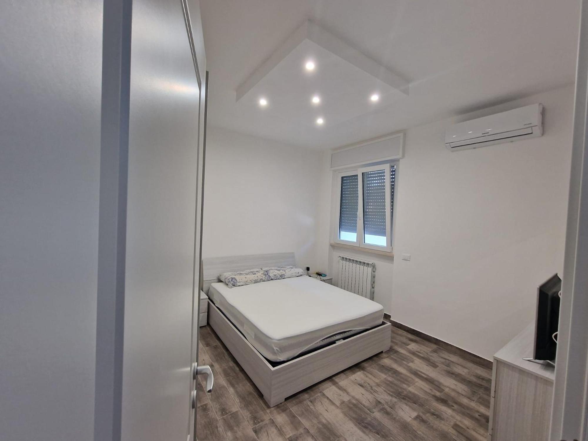 The Suite On The Beach Торваяника Экстерьер фото