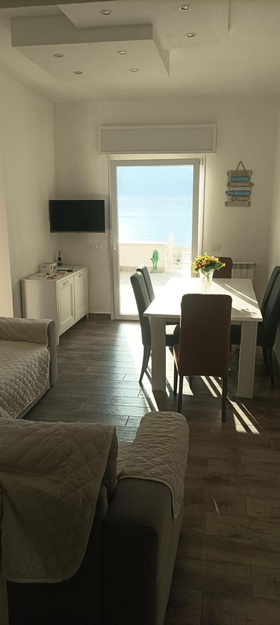 The Suite On The Beach Торваяника Экстерьер фото