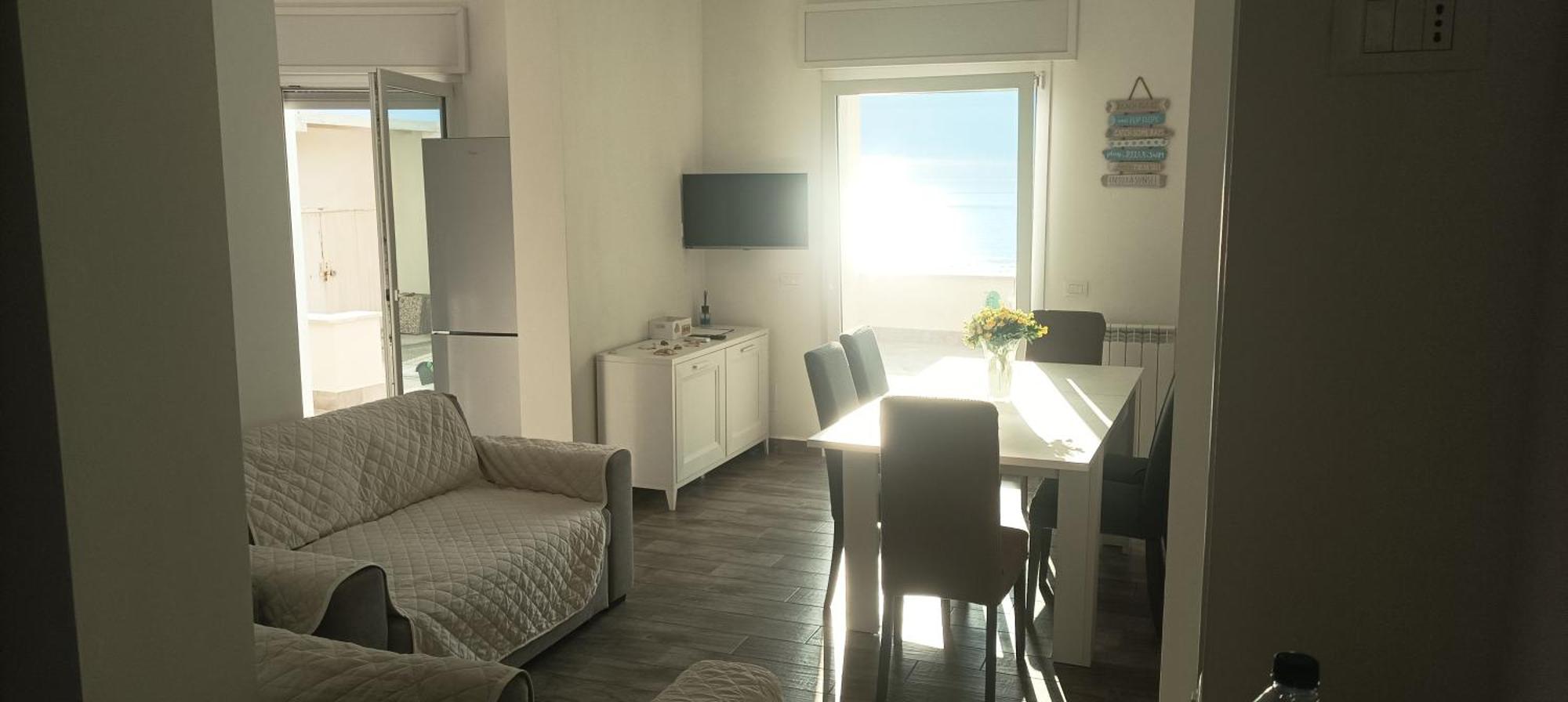 The Suite On The Beach Торваяника Экстерьер фото